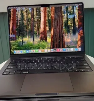 New Laptop Apple MacBook Pro 2023 M3 Pro 16GB Apple M3 Pro SSD 512GB