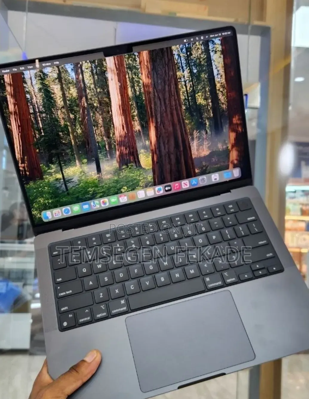 New Laptop Apple MacBook Pro 2023 M3 Pro 16GB Apple M3 Pro SSD 512GB