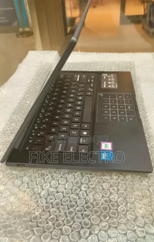 New Laptop Asus Vivobook 14 16GB Intel Core i5 SSD 512GB