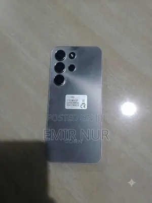 New Umi Max 16 GB Silver