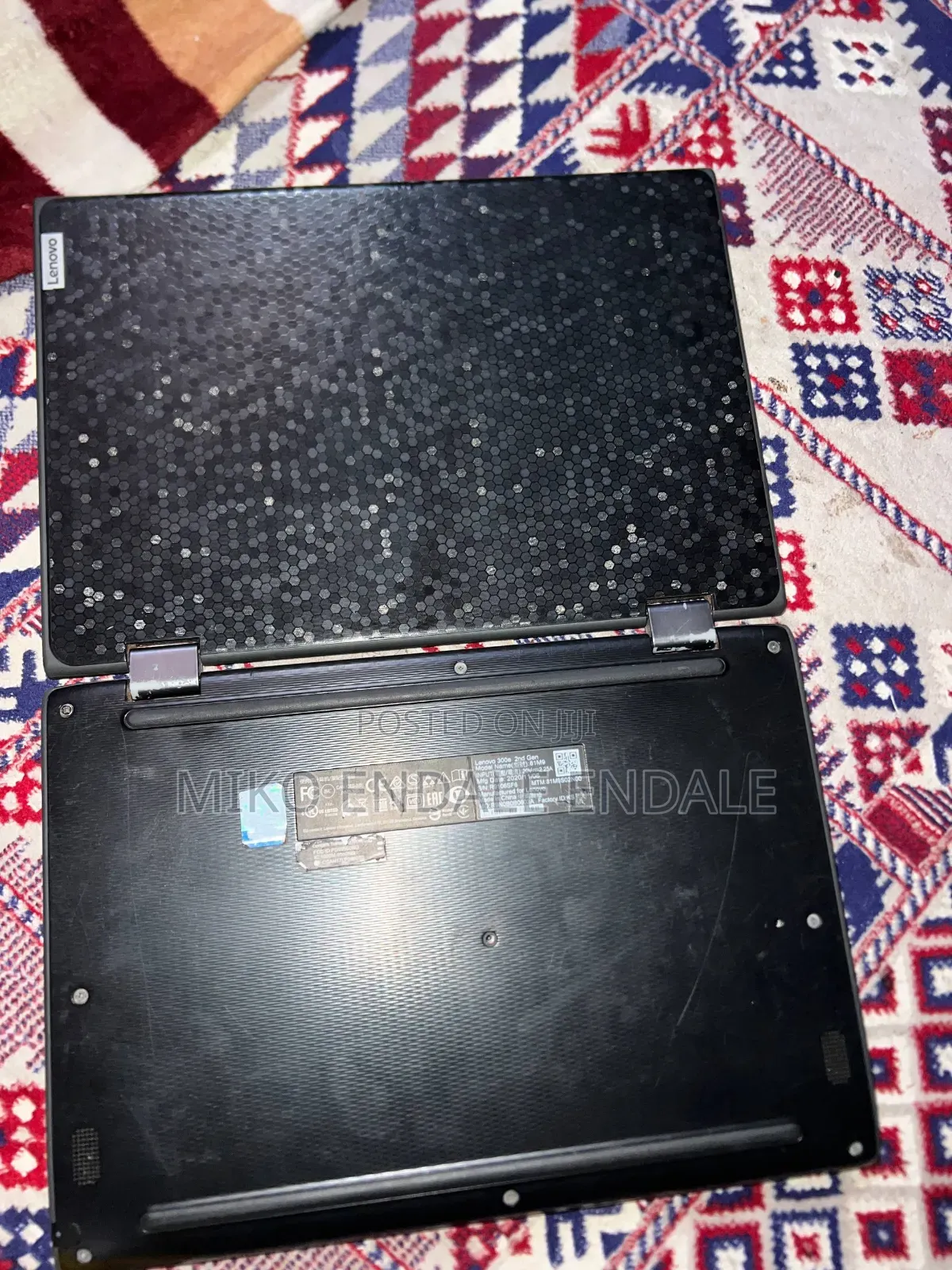 Laptop Lenovo 300e 8GB SSD 128GB