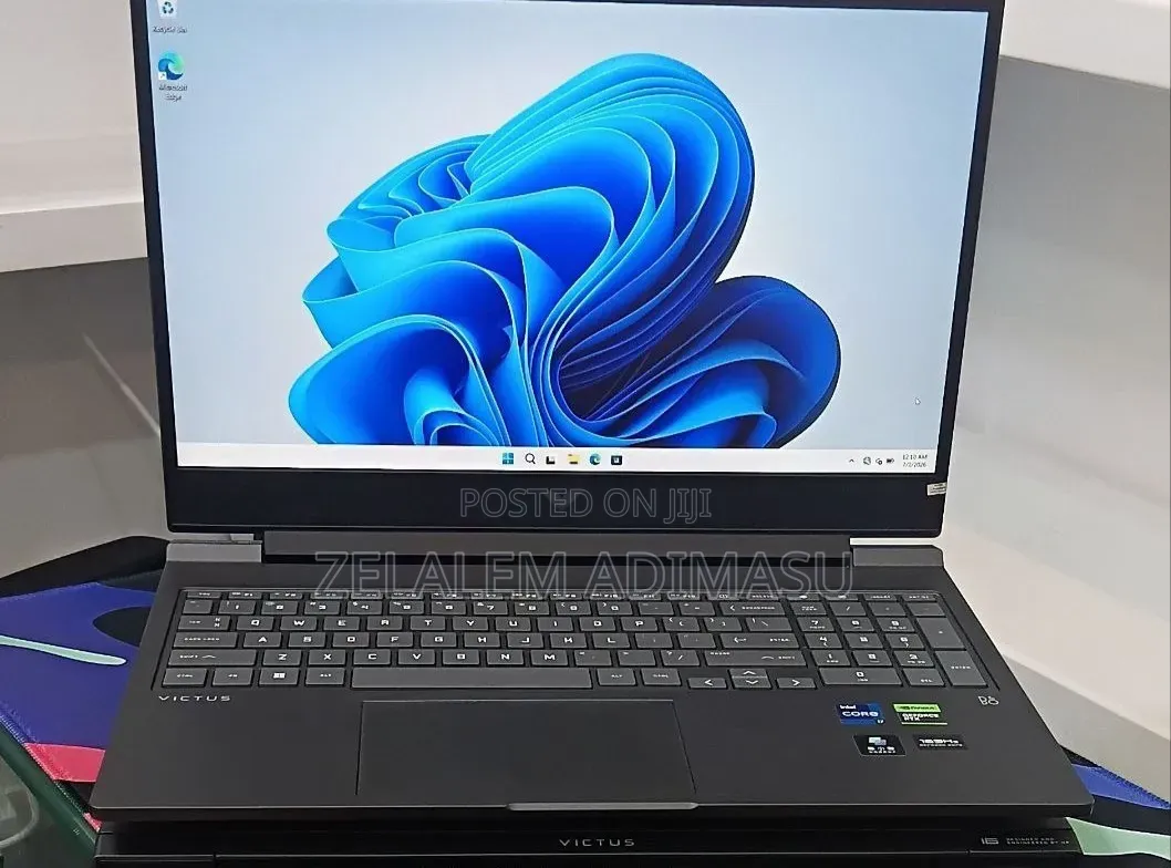 New Laptop HP Victus 16 16GB Intel Core i7 SSD 1T