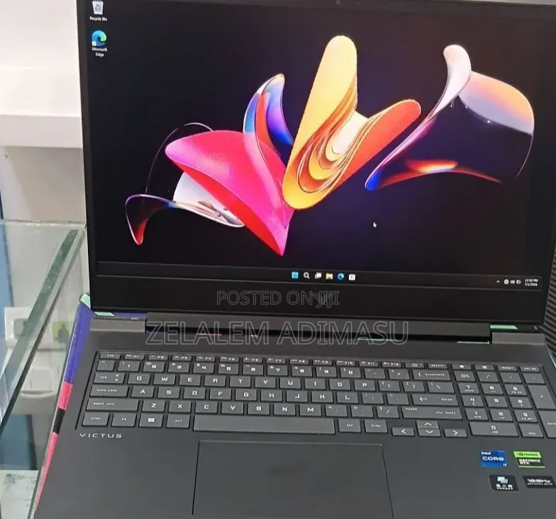 New Laptop HP Victus 16 16GB Intel Core i7 SSD 1T