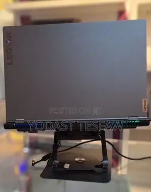 New Laptop Lenovo Legion 9 32GB AMD Ryzen 9 SSD 1T