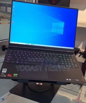 New Laptop Lenovo Legion 9 32GB AMD Ryzen 9 SSD 1T