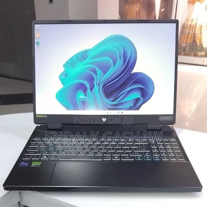 New Laptop Acer Predator Helios Neo 16 16GB Intel Core i9 SSD 1T