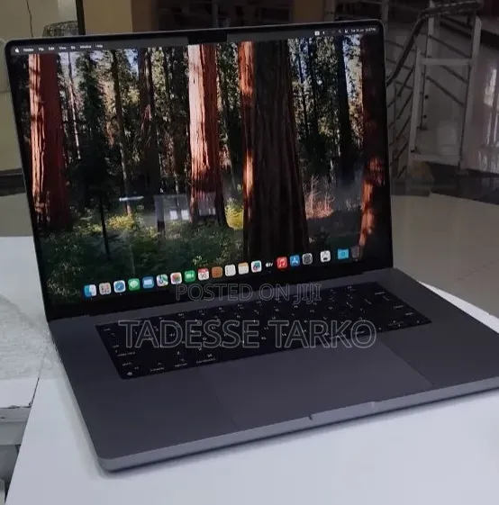 New Laptop Apple MacBook Pro 2021 M1 Max 32GB Apple M1 Max SSD 1T