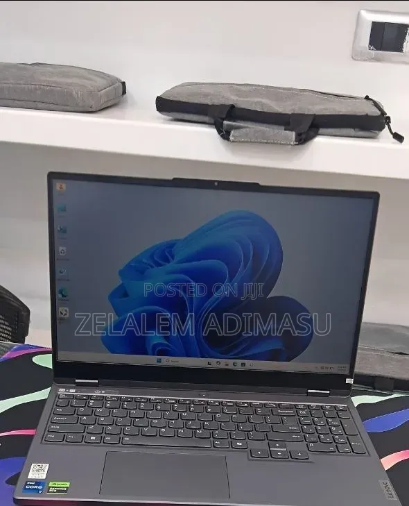 New Laptop Lenovo Legion 5 24GB Intel Core i7 SSD 1T
