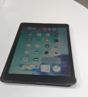 New Apple iPad 10.2 (2021) 64 GB Black