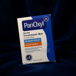 New Look Panoxyl 10% Benzoyl Peroxide Acne Cleanser Bar