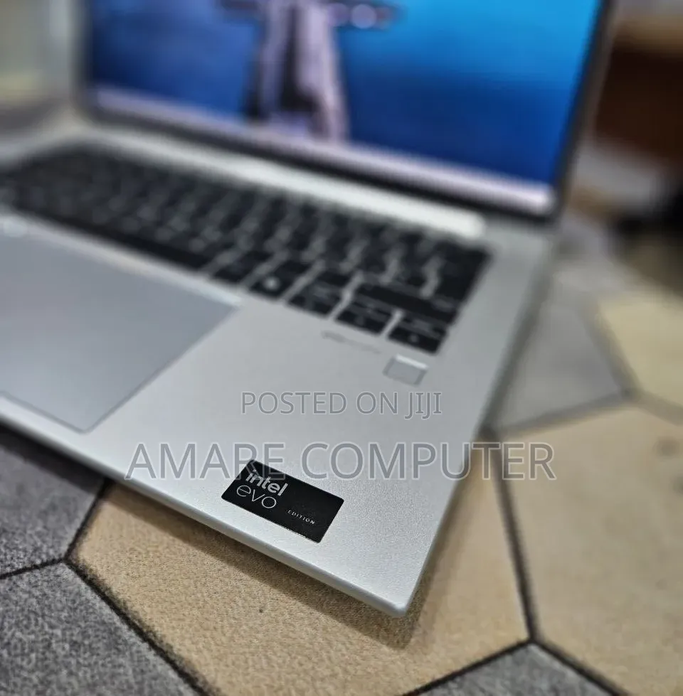 New Laptop HP EliteBook 840 G11 16GB Intel Core Ultra 7 SSD 512GB