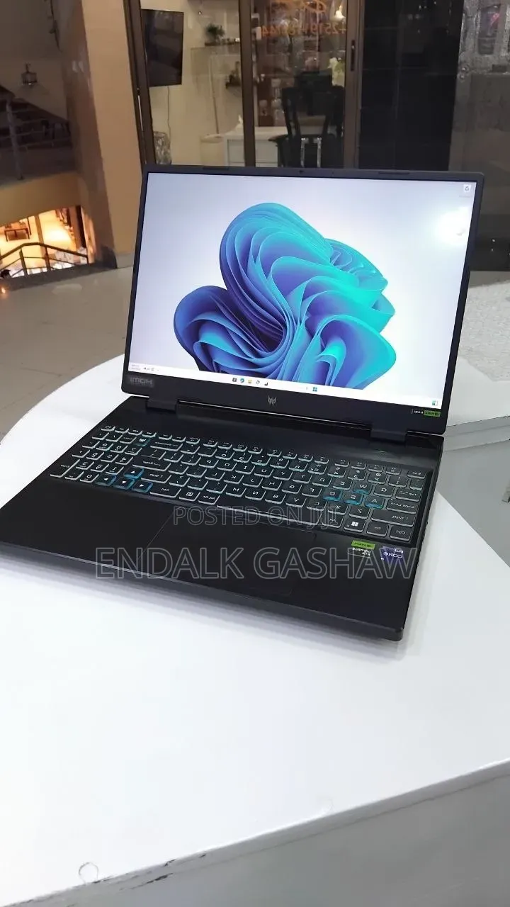 New Laptop Acer Predator Helios Neo 16 16GB Intel Core i9 SSD 1T