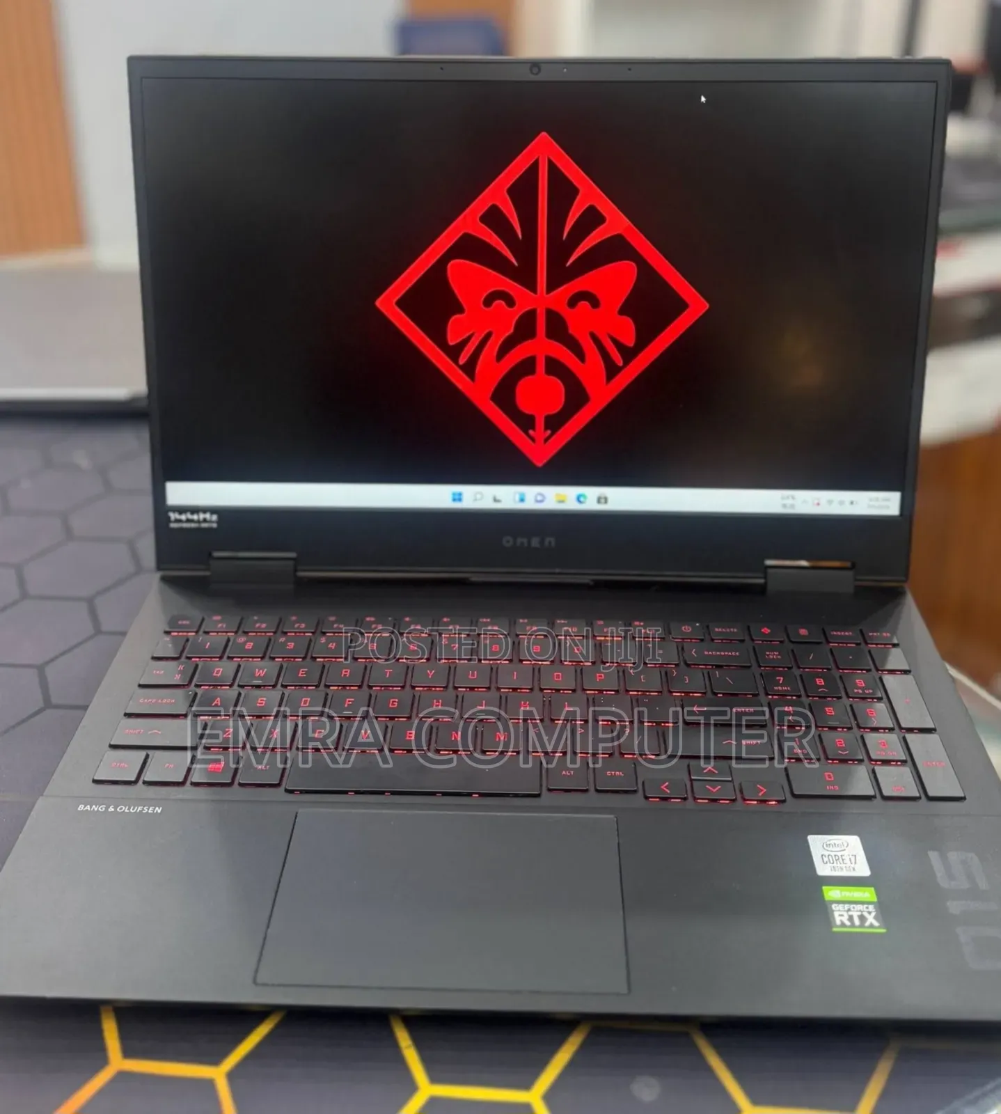 New Laptop HP Omen 15 16GB Intel Core i7 SSD 512GB