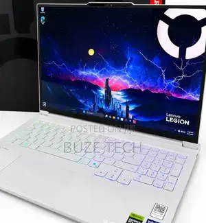 New Laptop Lenovo Legion Pro 7 32GB Intel Core Ultra 9 SSD 1T