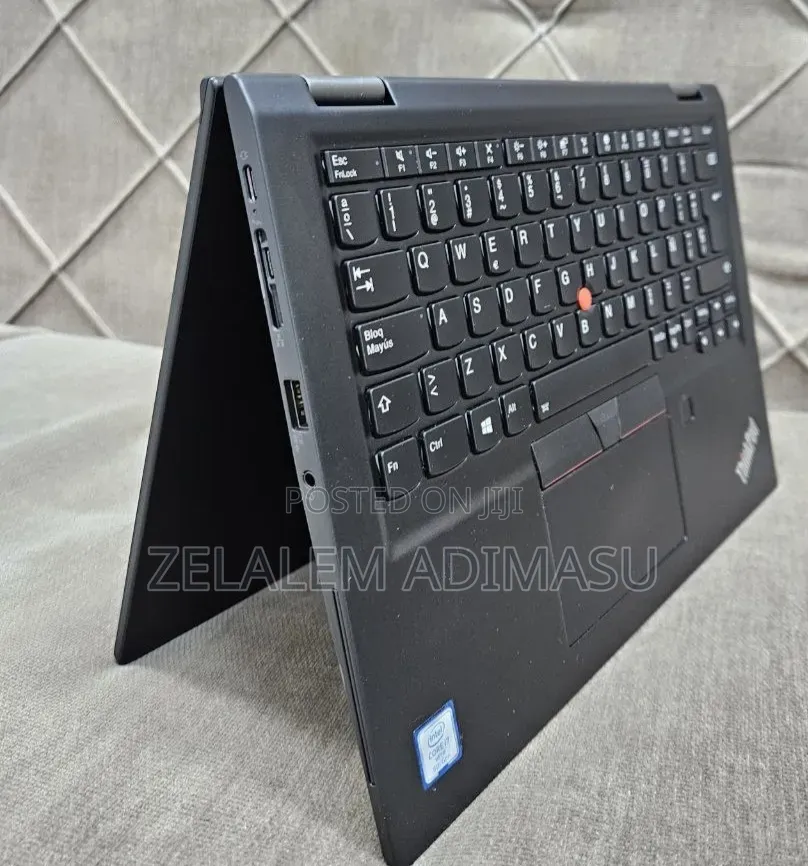 New Laptop Lenovo ThinkPad X390 Yoga 16GB Intel Core i7 SSD 512GB