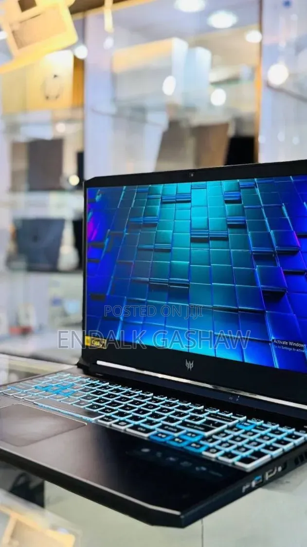 New Laptop Acer Predator Helios Neo 16 16GB Intel Core i7 SSD 512GB