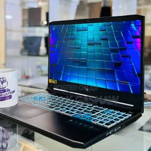 New Laptop Acer Predator Helios Neo 16 16GB Intel Core i7 SSD 512GB