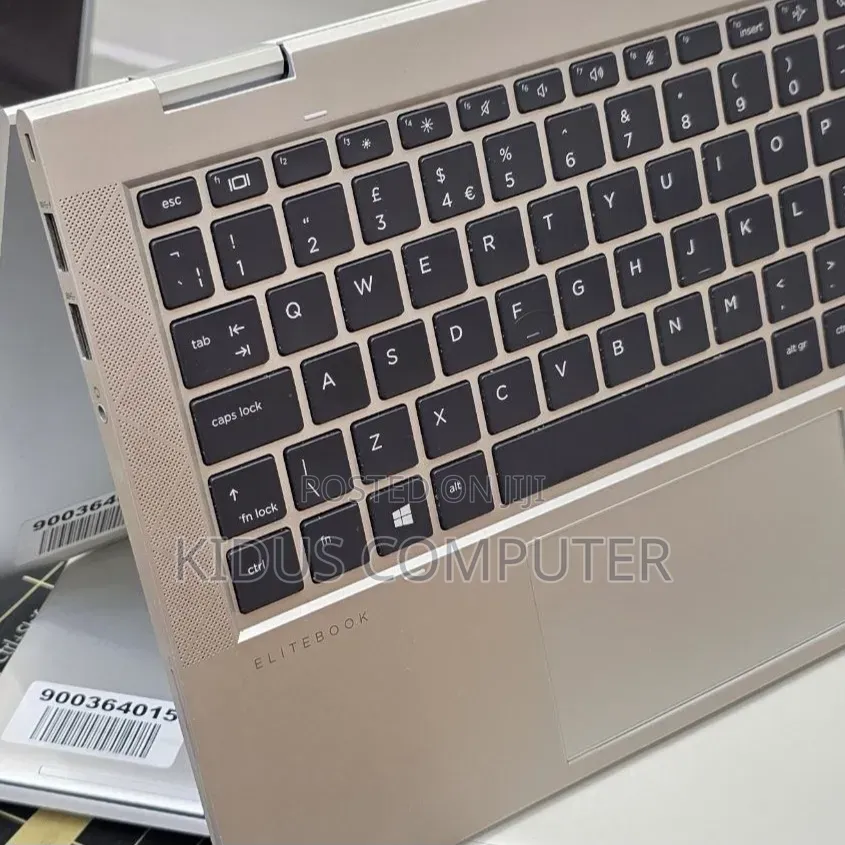 New Laptop HP EliteBook 830 G8 16GB Intel Core i5 SSD 512GB