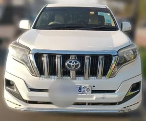 Toyota Land Cruiser 2011 White