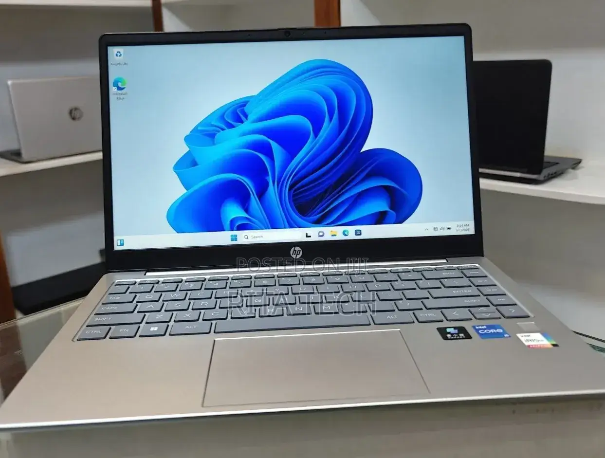 New Laptop HP Stream Notebook 16GB Intel Core i5 SSD 512GB