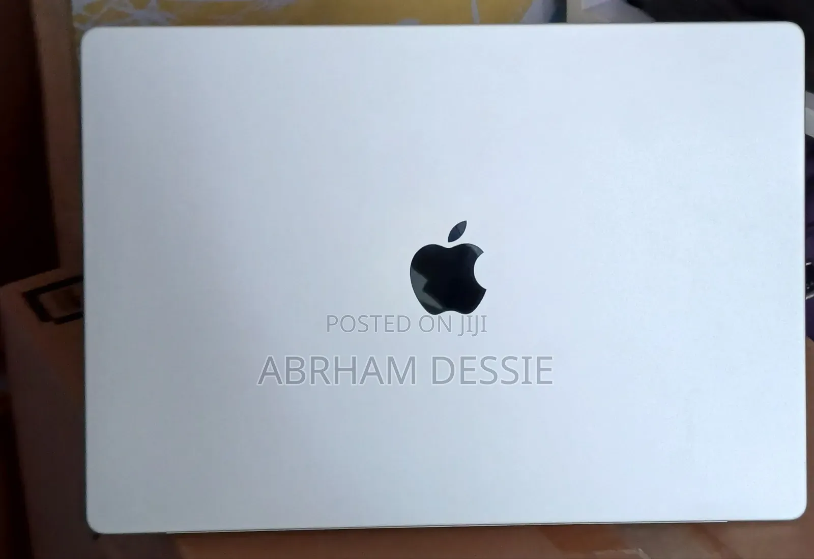 New Laptop Apple MacBook Pro 2021 M1 32GB Apple M1 SSD 1T
