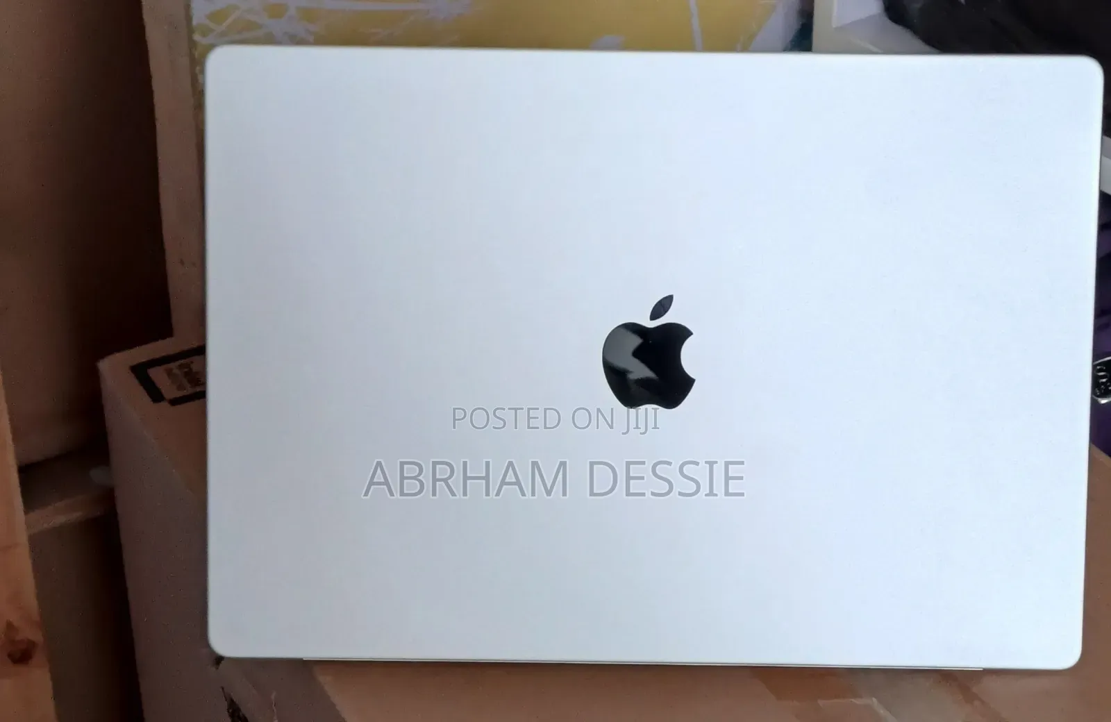 New Laptop Apple MacBook Pro 2021 M1 32GB Apple M1 SSD 1T
