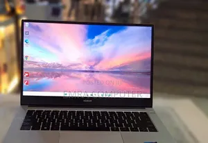 New Laptop Honor 8GB AMD Ryzen 5 SSD 512GB