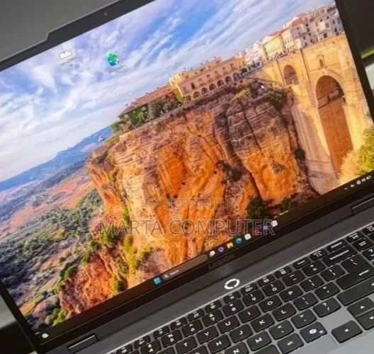 New Laptop Lenovo Legion 5 32GB Intel Core Ultra 9 SSD 1T