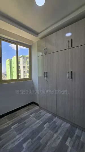 2bdrm Condo in አያት, Bole for rent