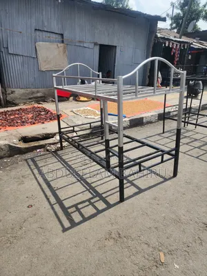 ተደራራቢ አልጋ (Double Bed)