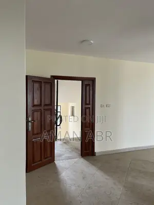3bdrm Apartment in Yeka for rent