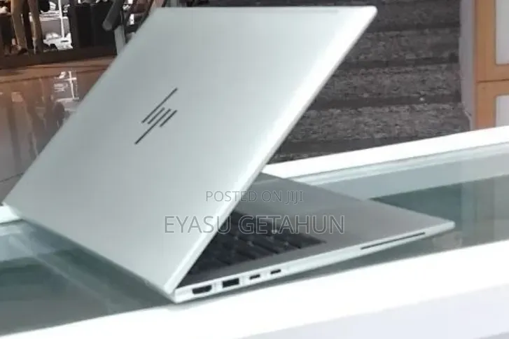 New Laptop HP EliteBook 840 G9 16GB Intel Core i5 SSD 512GB
