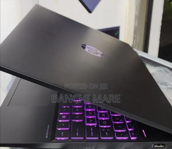 New Laptop HP Pavilion 15 16GB AMD Ryzen 7 SSD 512GB