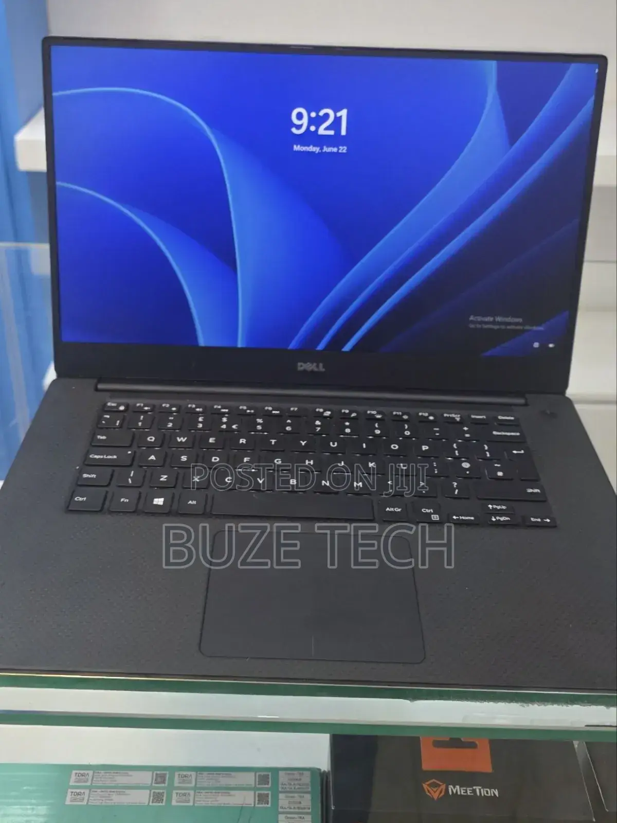 New Laptop Dell 16GB Intel Core i7 SSD 512GB