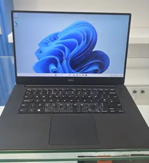 New Laptop Dell 16GB Intel Core i7 SSD 512GB