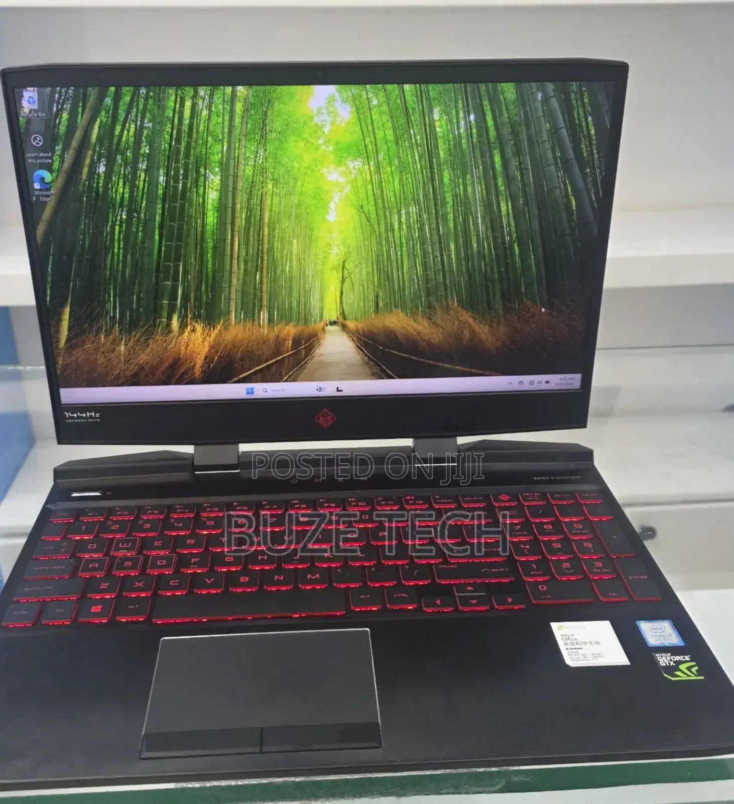 New Laptop HP Omen X 8GB Intel Core i5 HDD+SSD 256GB