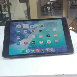 New Apple iPad 10.2 (2021) 64 GB Gray