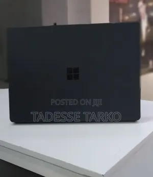 New Laptop Microsoft Surface Laptop 4 16GB Intel Core i7 SSD 512GB