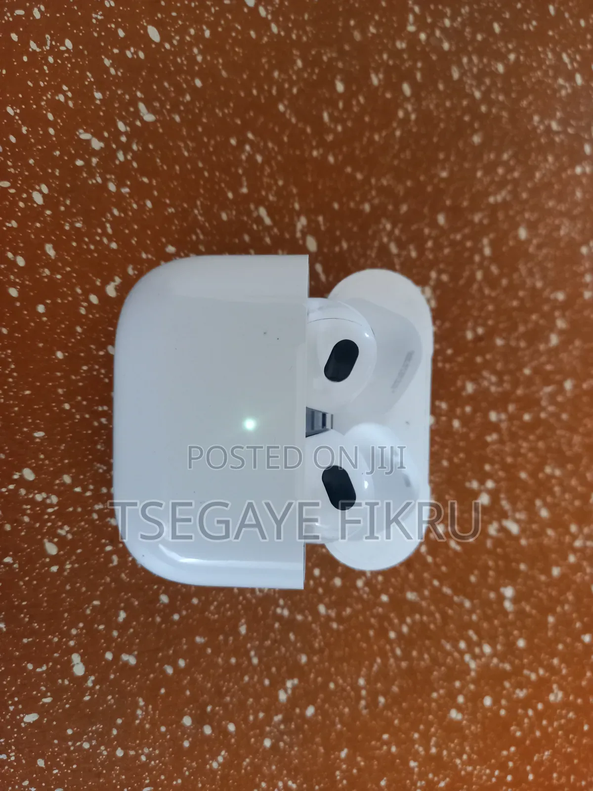 Original Apple Airpod 3