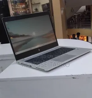 New Laptop HP EliteBook 830 G5 8GB Intel Core i5 SSD 512GB