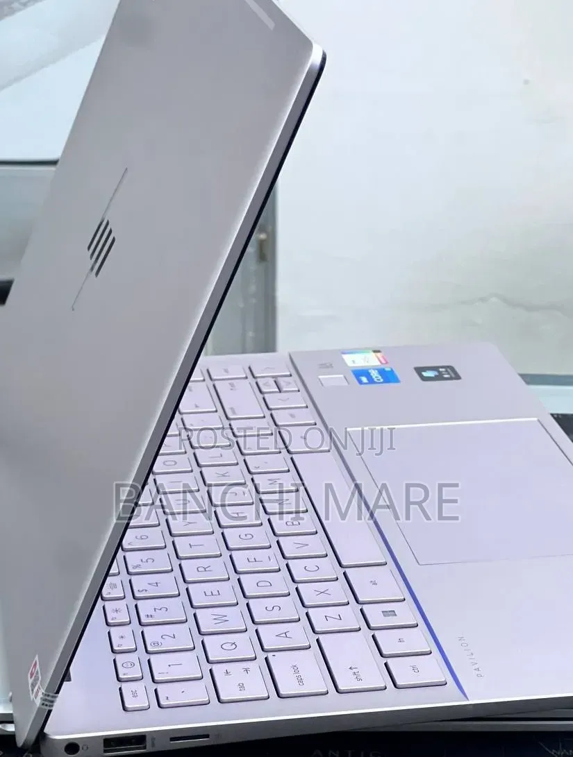 New Laptop HP Pavilion 14 16GB Intel Core i7 SSD 1T