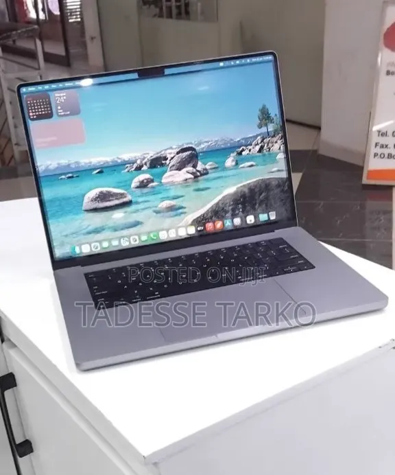 New Laptop Apple MacBook Pro 2021 M1 Max 32GB Apple M1 Pro SSD 1T
