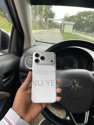 New Apple iPhone 17 Pro Max 256 GB Silver