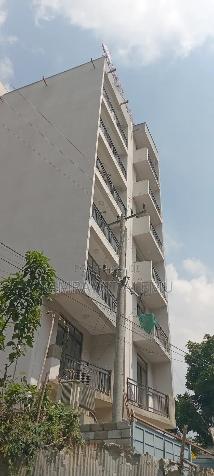 3bdrm Apartment in ኤዲ ራልእስቴት, Yeka for sale