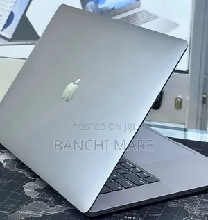 New Laptop Apple MacBook Pro 2019 32GB Intel Core i9 SSD 512GB