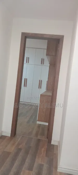 Furnished 3bdrm Apartment in ፍላዋር, Yeka for sale