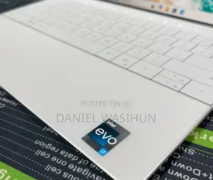 New Laptop Dell XPS 13 32GB Intel Core i7 SSD 512GB