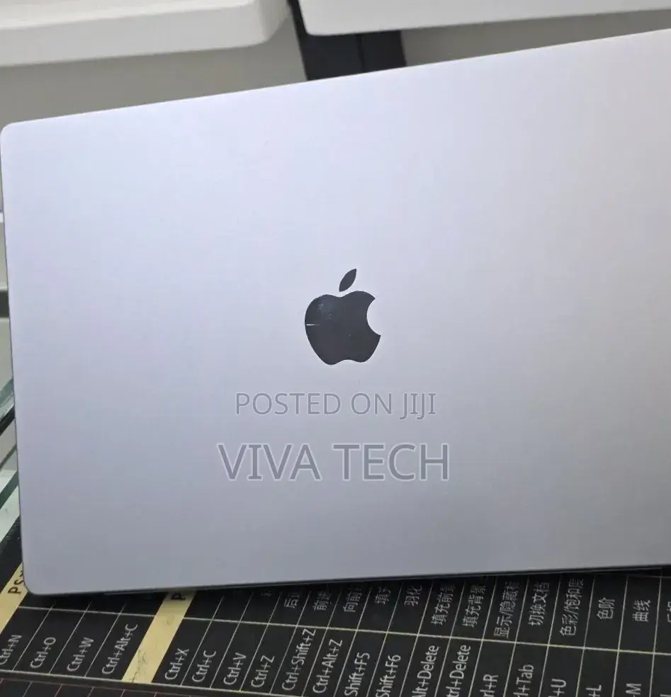New Laptop Apple MacBook Pro 2021 M1 32GB Apple M1 Max SSD 1T