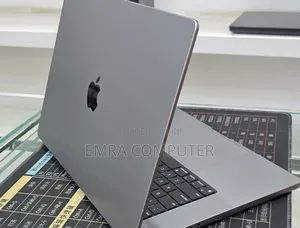 New Laptop Apple MacBook Pro 2021 M1 32GB Apple M1 Pro SSD 1T