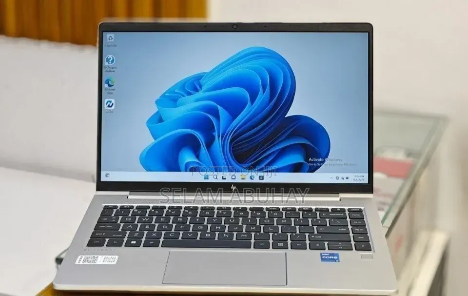 New Laptop HP ProBook X360 435 G10 16GB Intel Core i7 SSD 1T